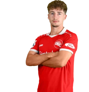 Porträtfoto von Alexander Echner im Trikot des Bahlinger SC