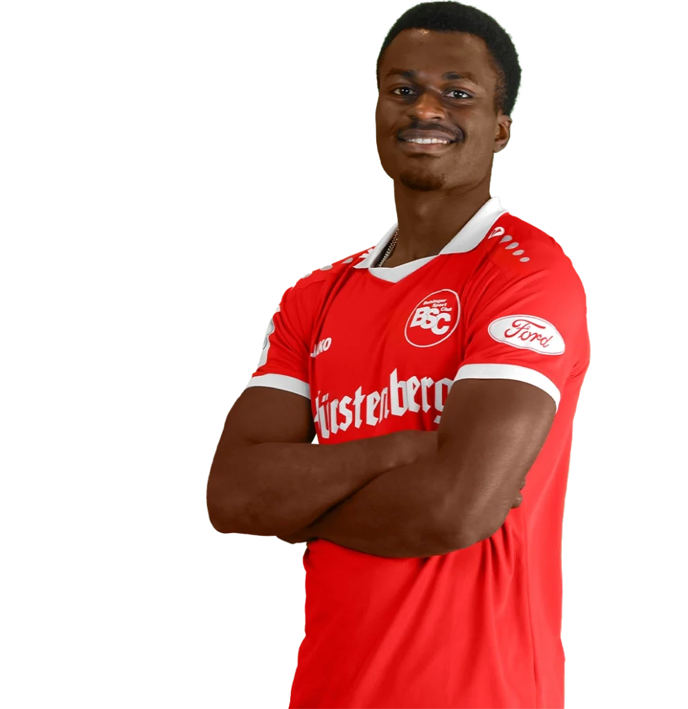 Porträtfoto von Daniel Monga im Trikot des Bahlinger SC