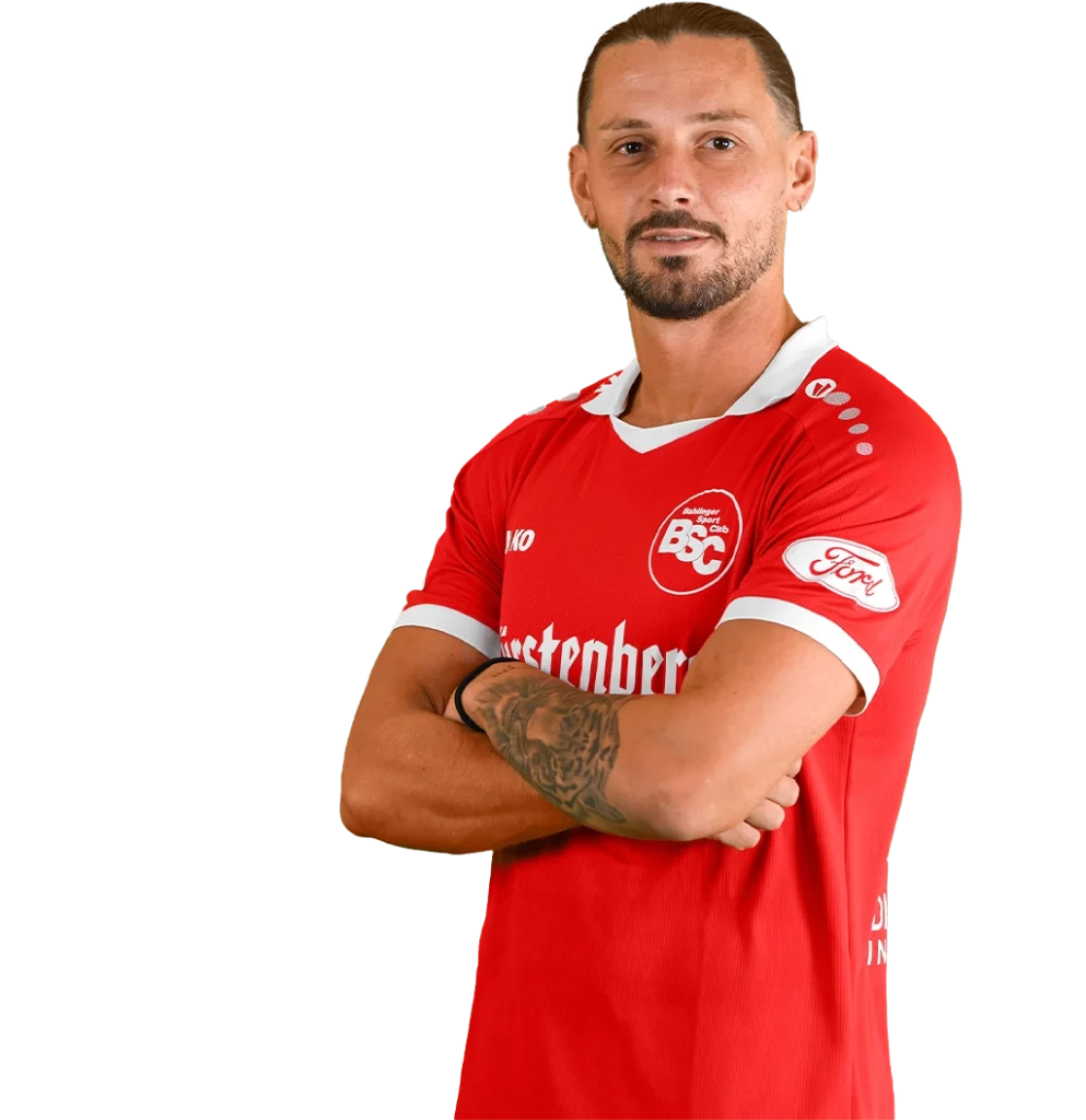 Porträtfoto von Hasan Pepic im Trikot des Bahlinger SC