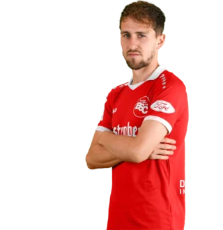 Porträtfoto von Kolja Herrmann im Trikot des Bahlinger SC