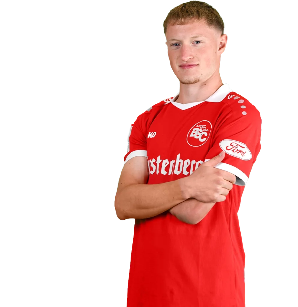 Porträtfoto von Mike Manegold im Trikot des Bahlinger SC