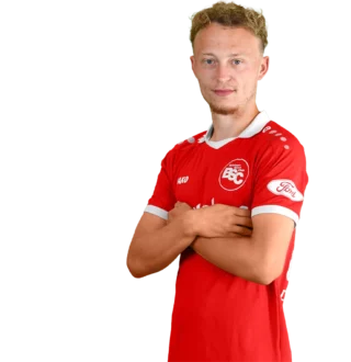 Porträtfoto von Rico Wuttke im Trikot des Bahlinger SC