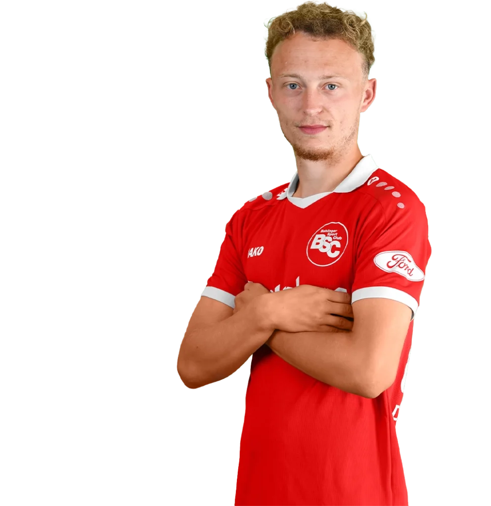 Porträtfoto von Rico Wuttke im Trikot des Bahlinger SC