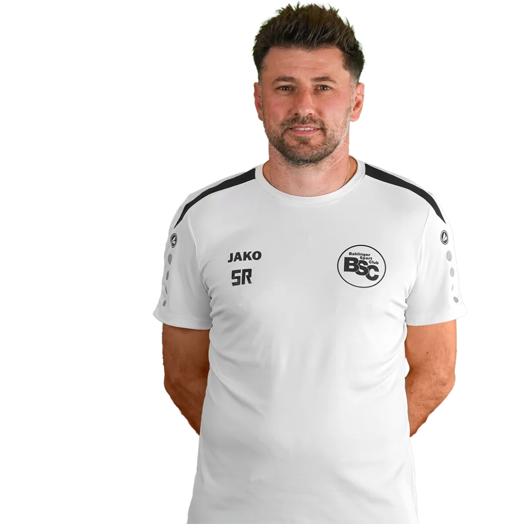 Porträtfoto von Stefan Reisinger im Trikot des Bahlinger SC
