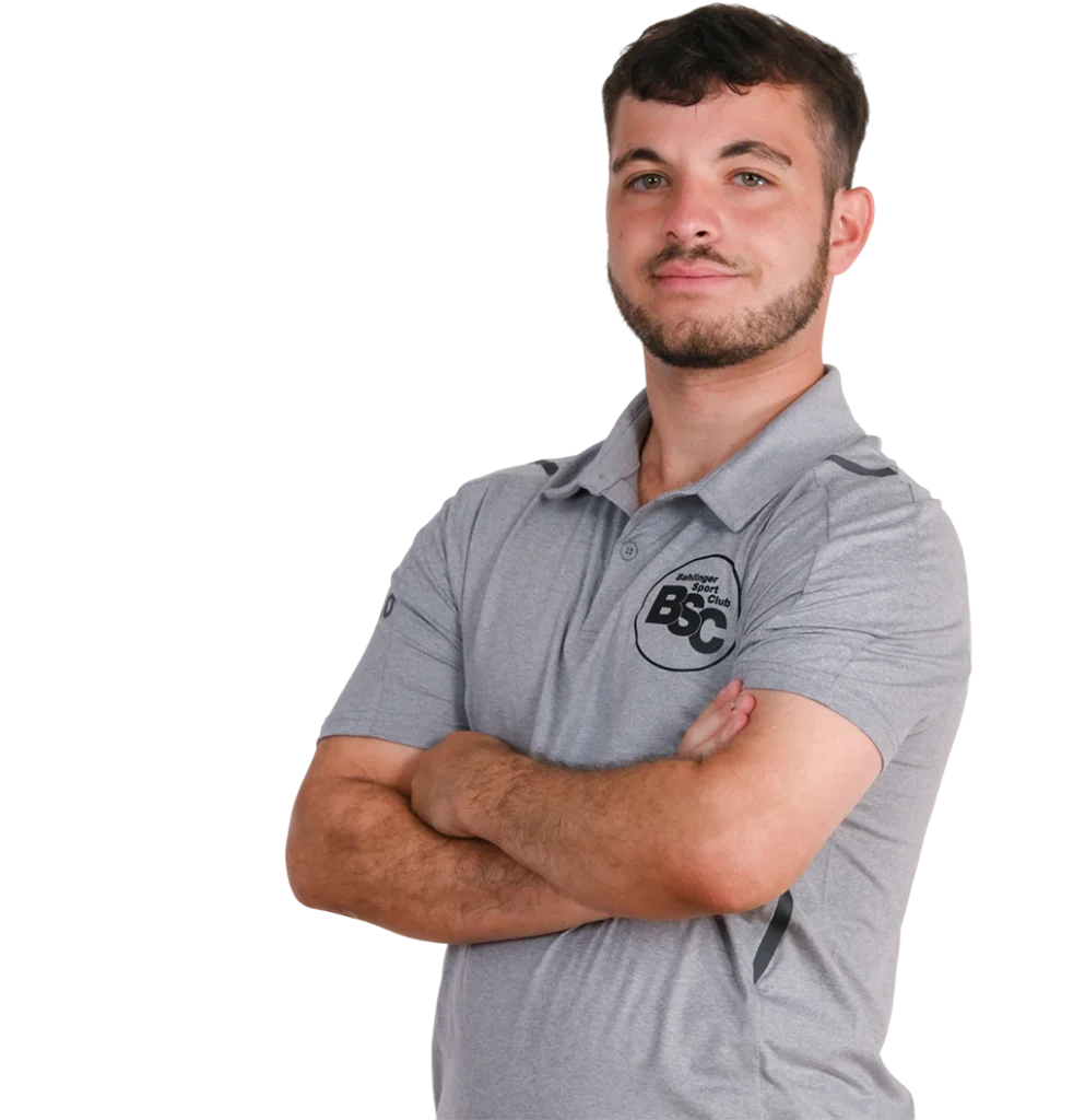 Jugendtrainer Jan Wölfle im offiziellen BSC Shirt