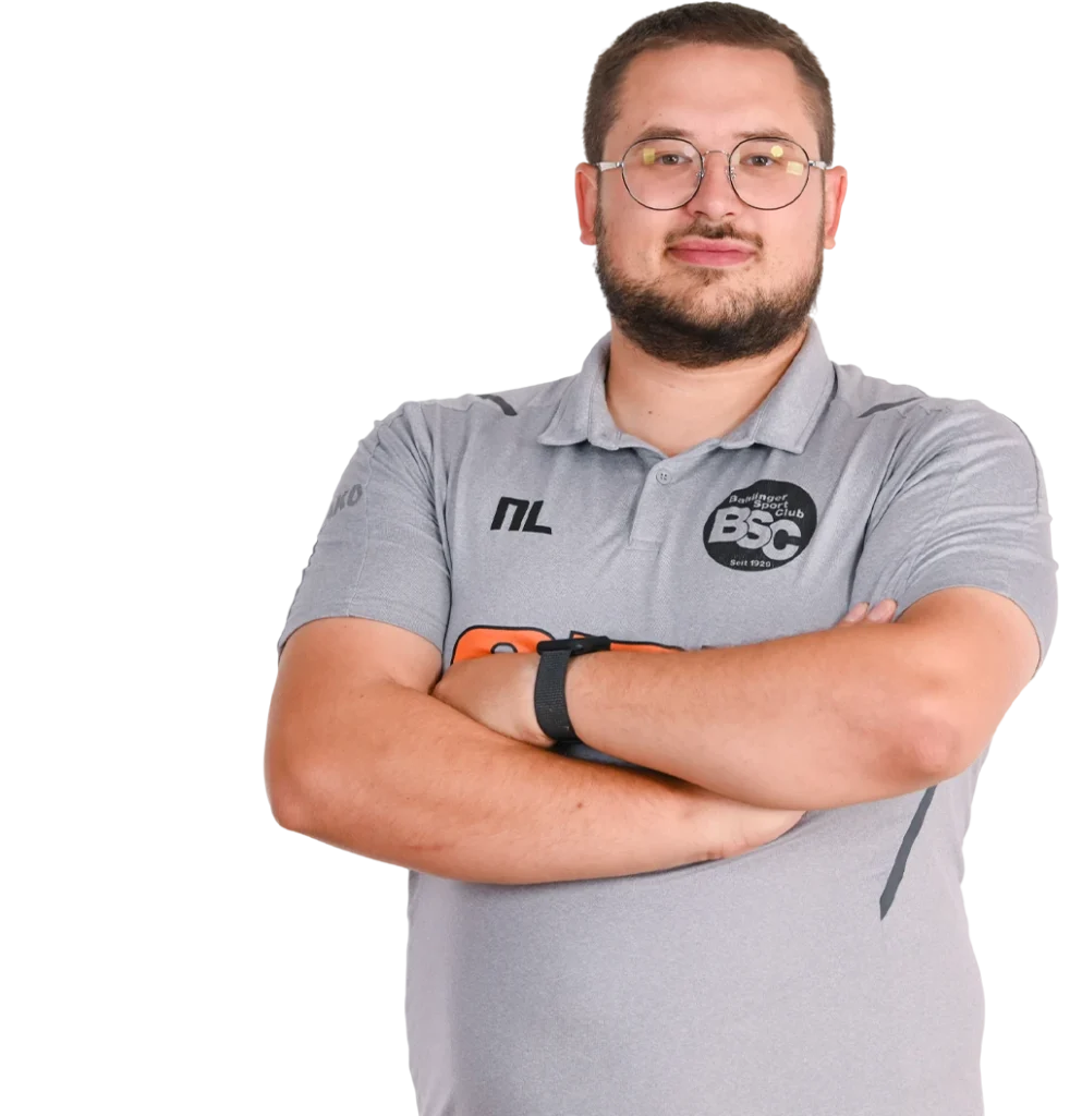 Jugendtrainer Nico Leber im offiziellen BSC Shirt