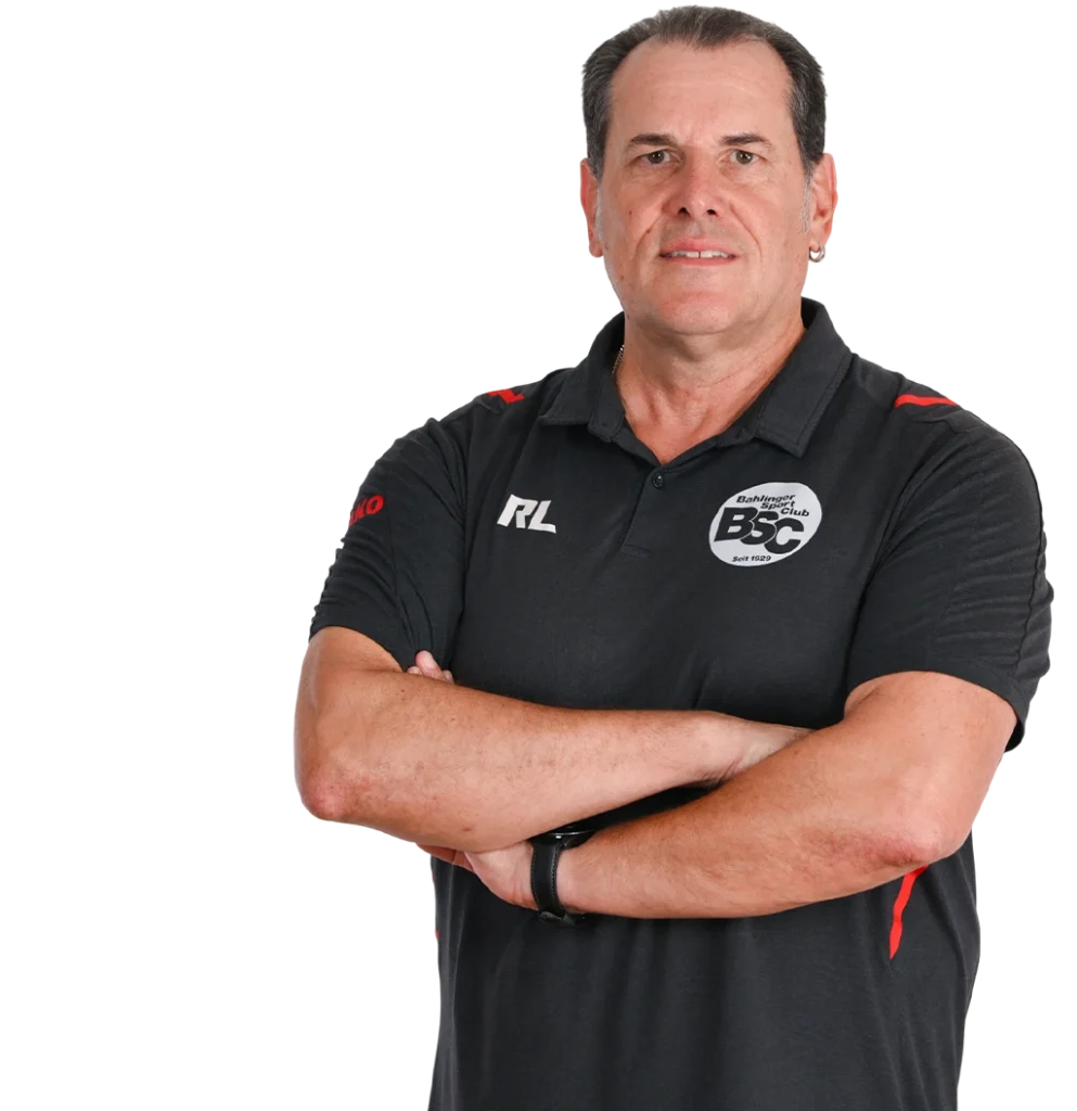 Jugendtrainer René Labusch im offiziellen BSC Shirt