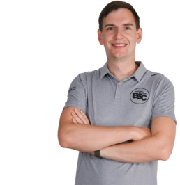 Jugendtrainer Tobias Adler im offiziellen BSC Shirt