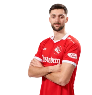 Porträtfoto von Elvir Zukaij im Trikot des Bahlinger SC